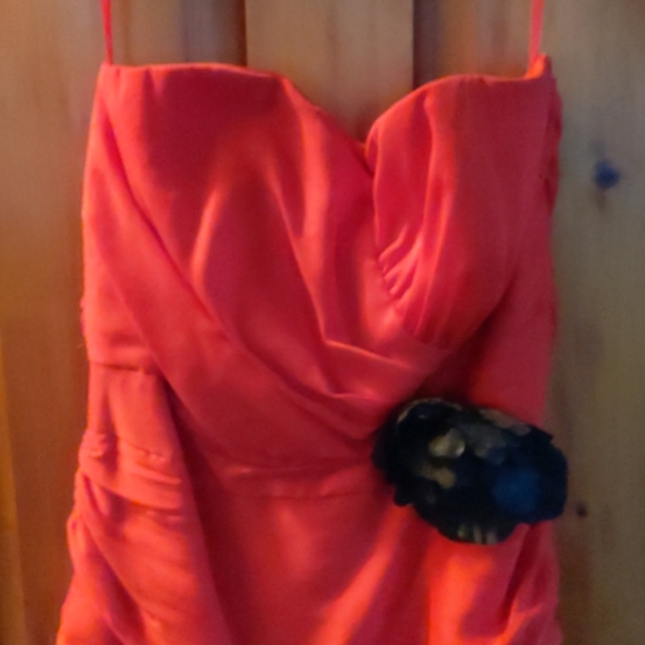Ladies strapless dress - Picture 2 of 6